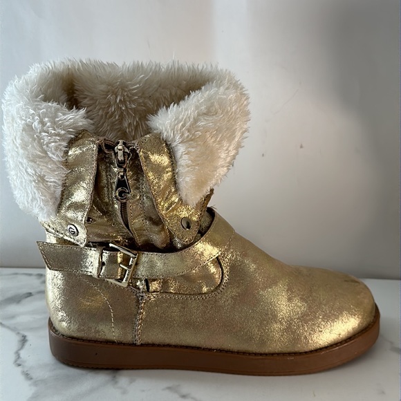 New- GUESS gold foil “look” boots - Picture 3 of 16